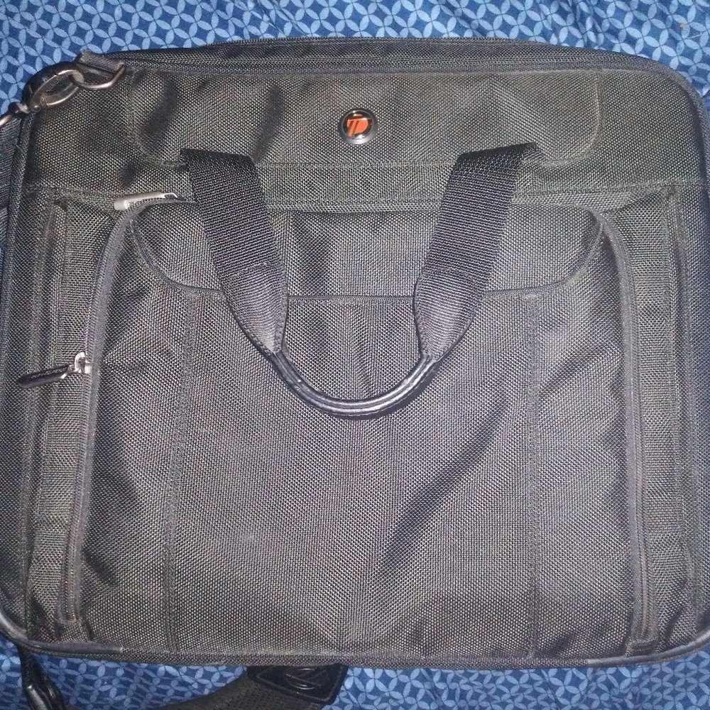 12 to 15 inch targus laptop bag